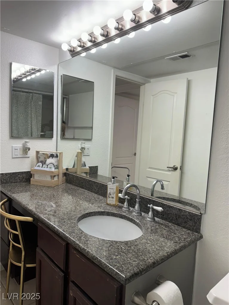 2867 Geary, Las Vegas, NV 89109