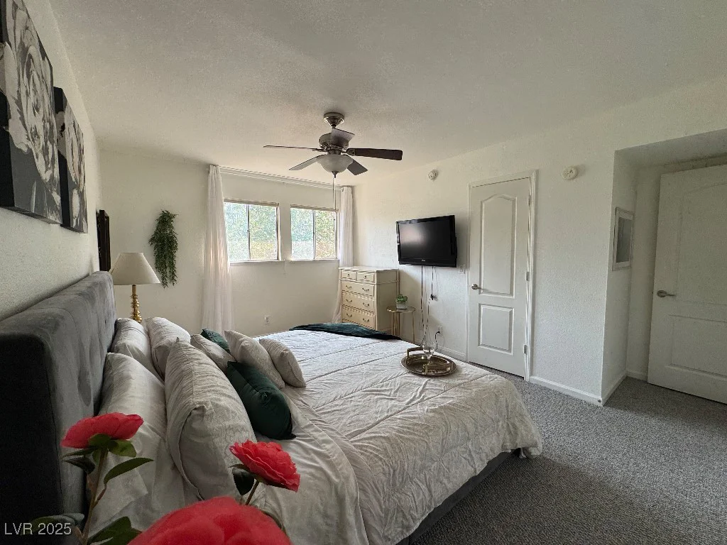 2867 Geary, Las Vegas, NV 89109