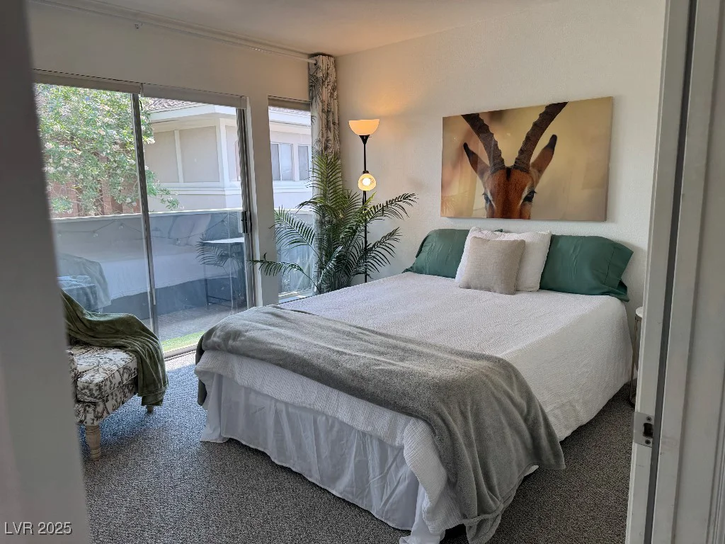 2867 Geary, Las Vegas, NV 89109