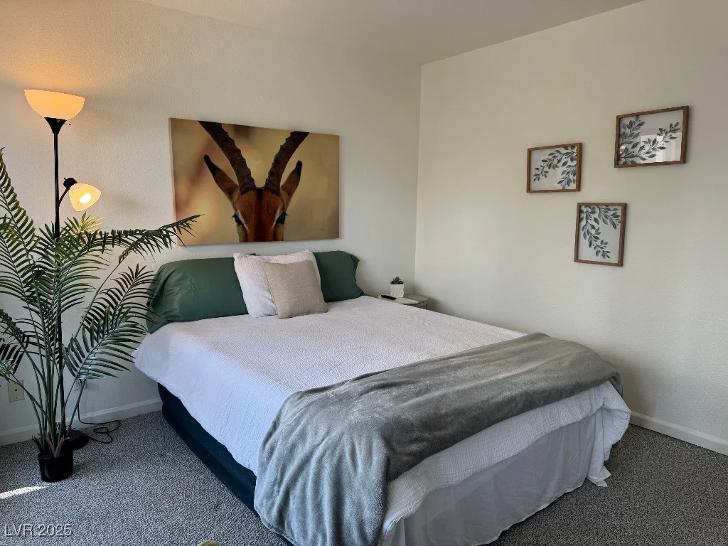 2867 Geary, Las Vegas, NV 89109