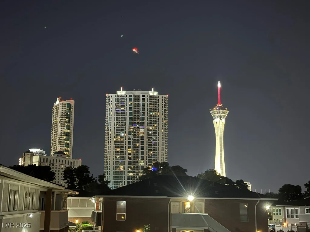 2867 Geary, Las Vegas, NV 89109