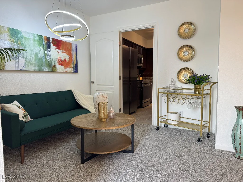 2867 Geary, Las Vegas, NV 89109