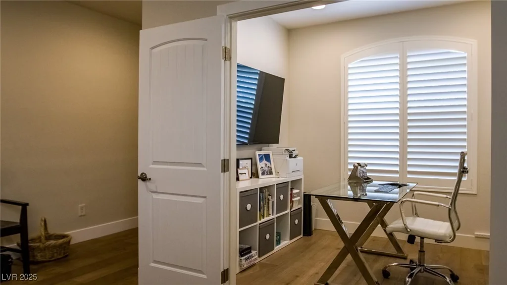 11731 Longworth, Las Vegas, NV 89135
