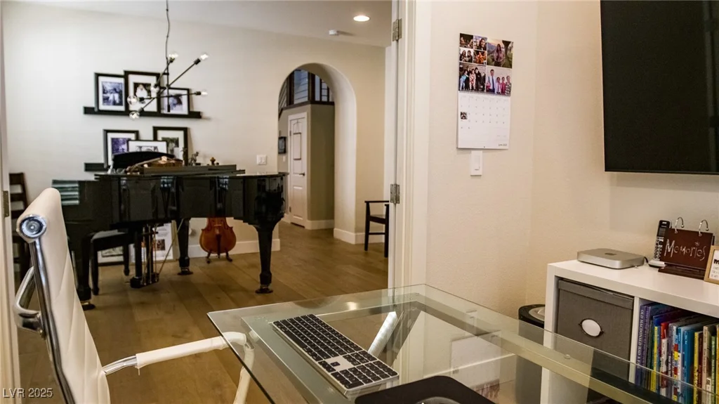 11731 Longworth, Las Vegas, NV 89135
