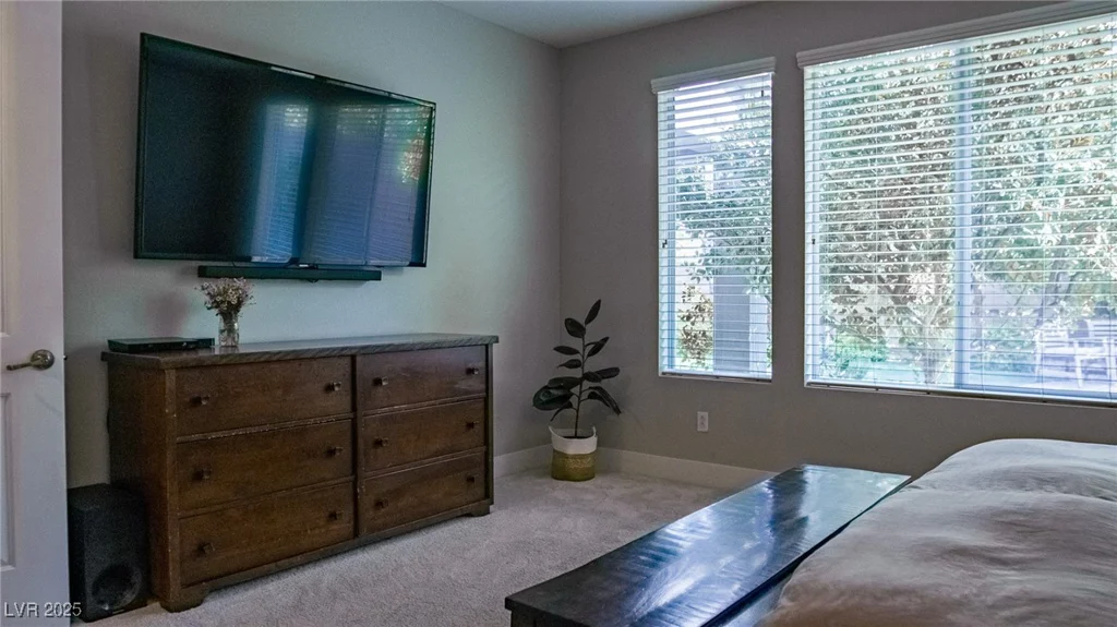 11731 Longworth, Las Vegas, NV 89135