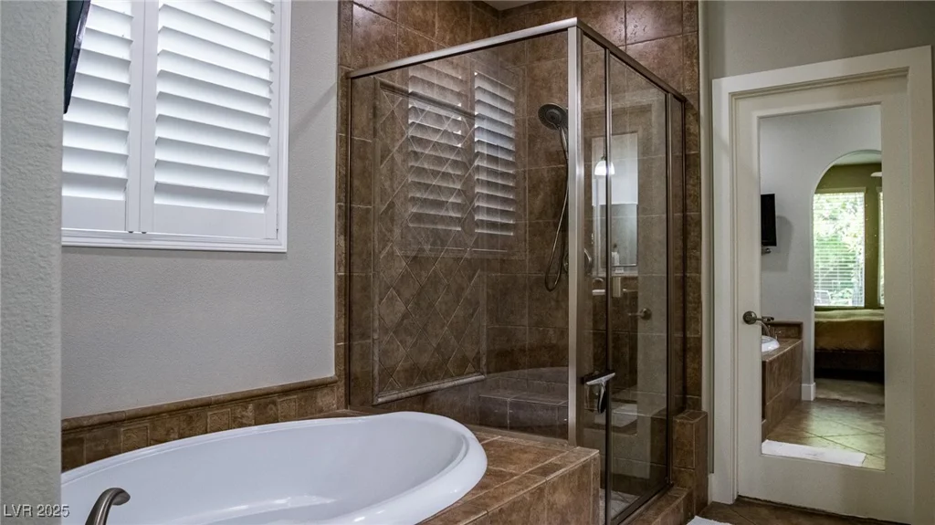 11731 Longworth, Las Vegas, NV 89135