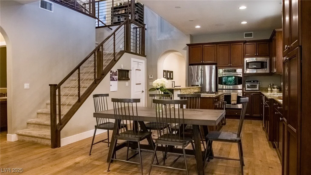 11731 Longworth, Las Vegas, NV 89135