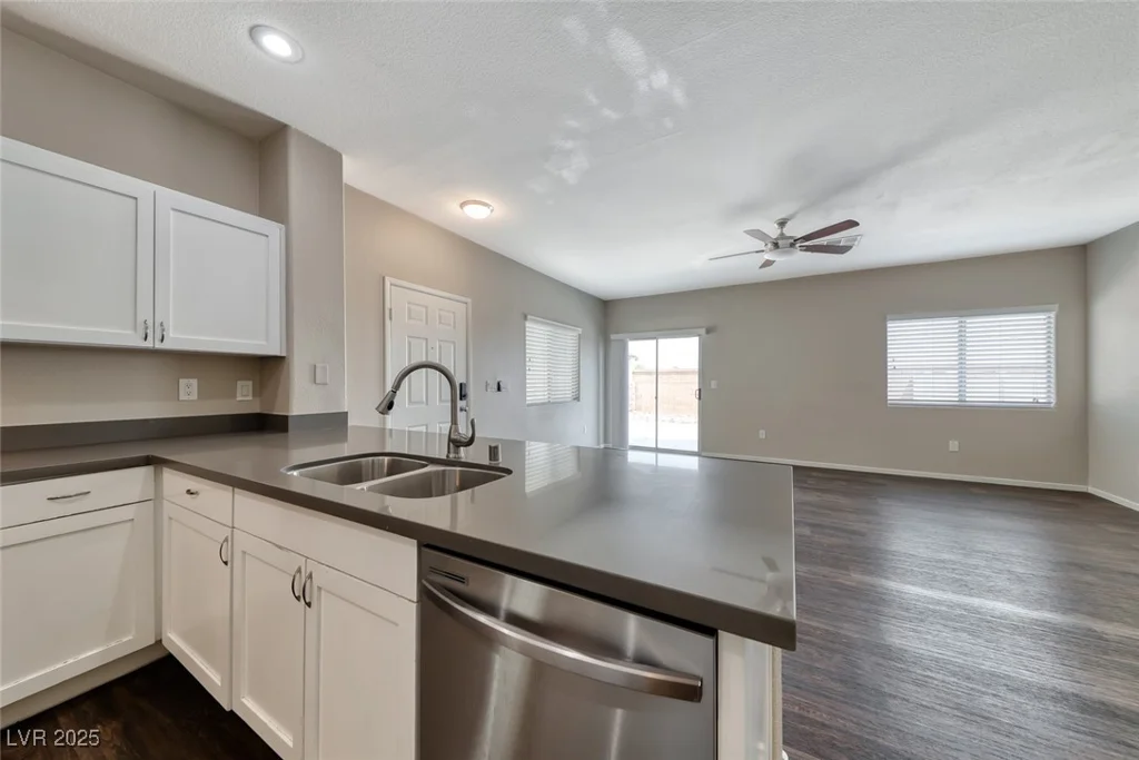 8850 Duncan Barrel, Las Vegas, NV 89178