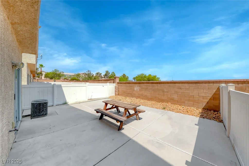 8850 Duncan Barrel, Las Vegas, NV 89178