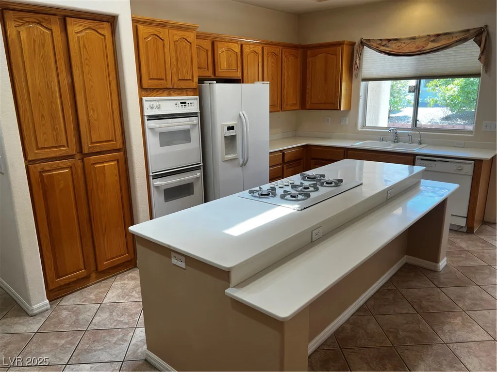10537 Cogswell, Las Vegas, NV 89134