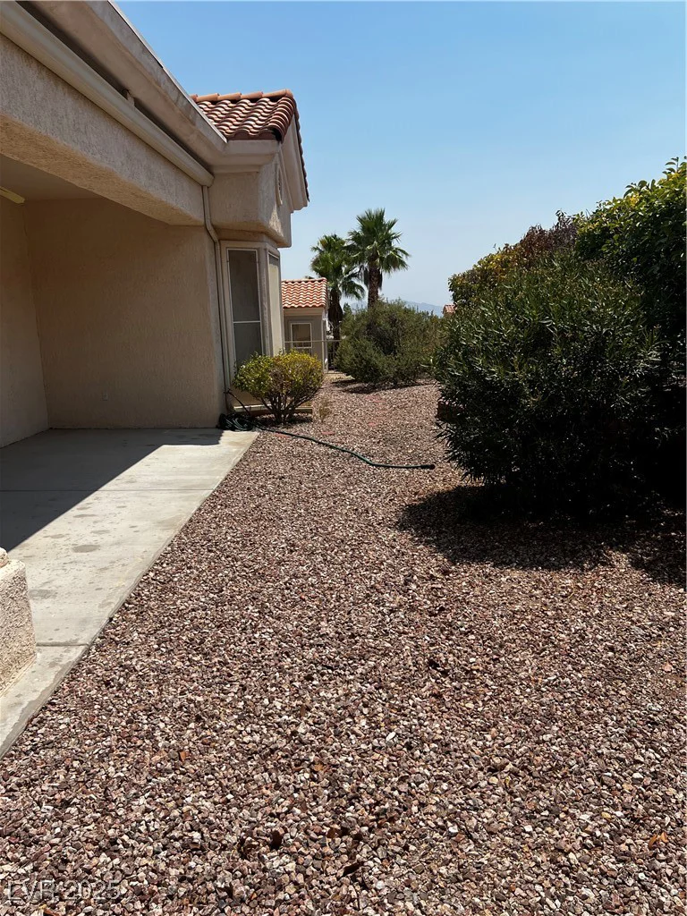 10537 Cogswell, Las Vegas, NV 89134
