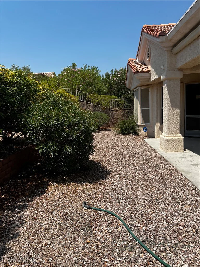 10537 Cogswell, Las Vegas, NV 89134