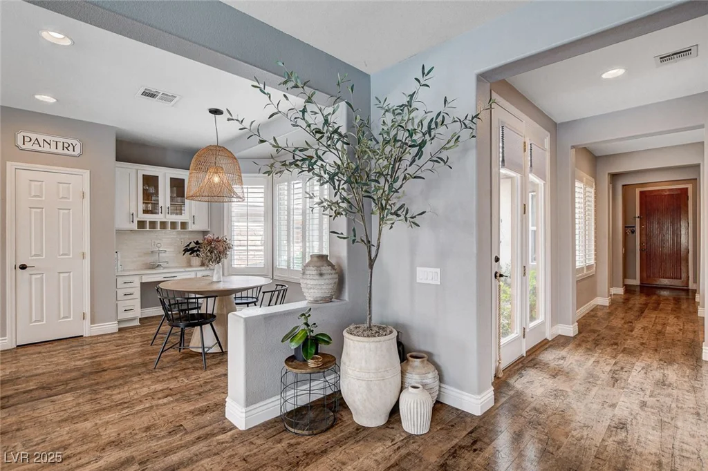11342 EARLY SUN, Las Vegas, NV 89135