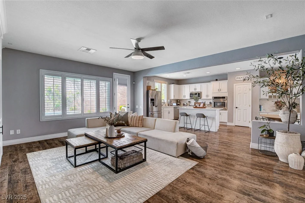 11342 EARLY SUN, Las Vegas, NV 89135