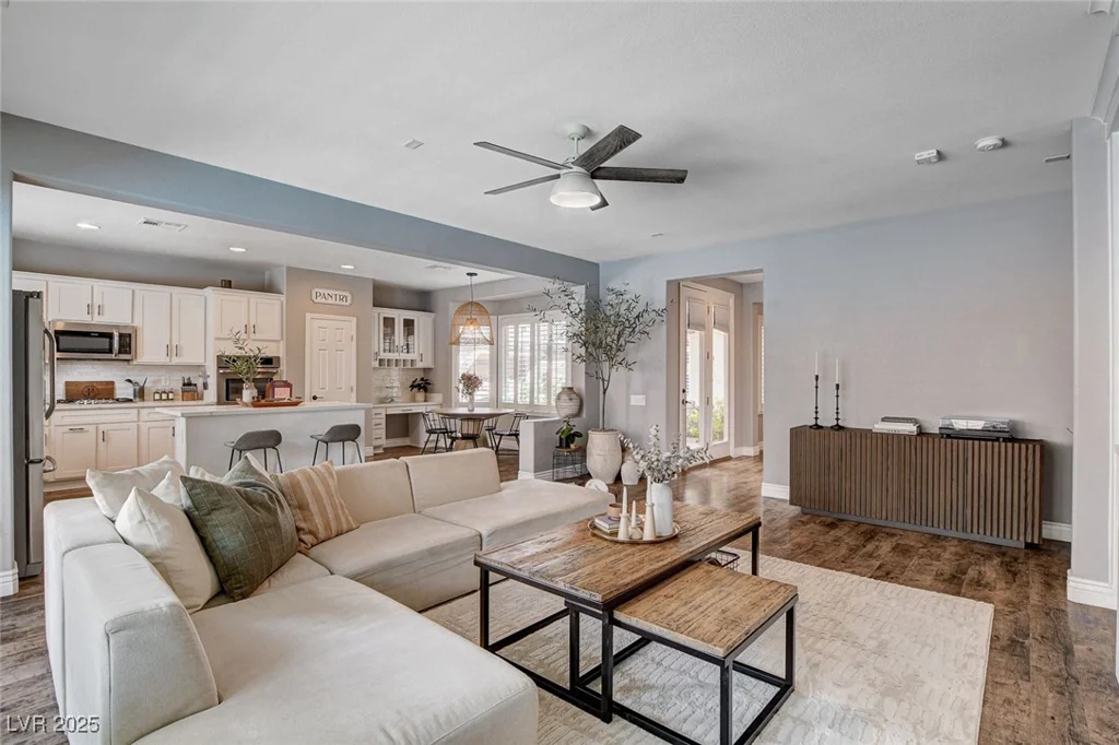 11342 EARLY SUN, Las Vegas, NV 89135