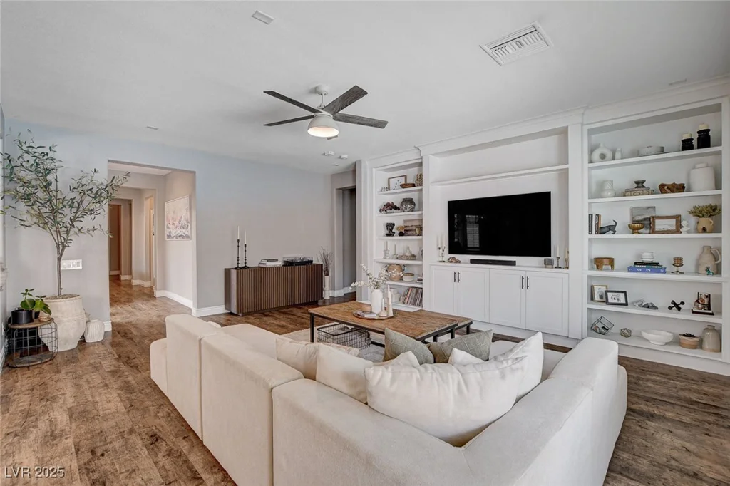 11342 EARLY SUN, Las Vegas, NV 89135