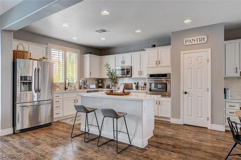 11342 EARLY SUN, Las Vegas, NV 89135