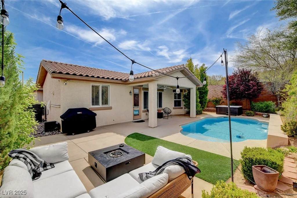 11342 EARLY SUN, Las Vegas, NV 89135
