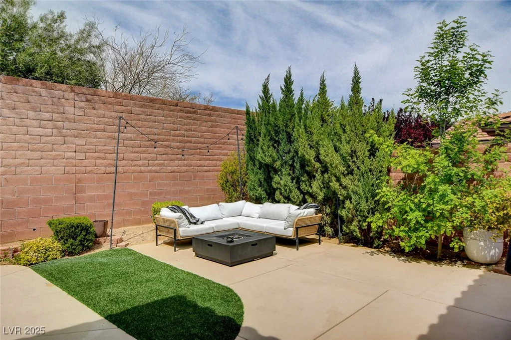 11342 EARLY SUN, Las Vegas, NV 89135