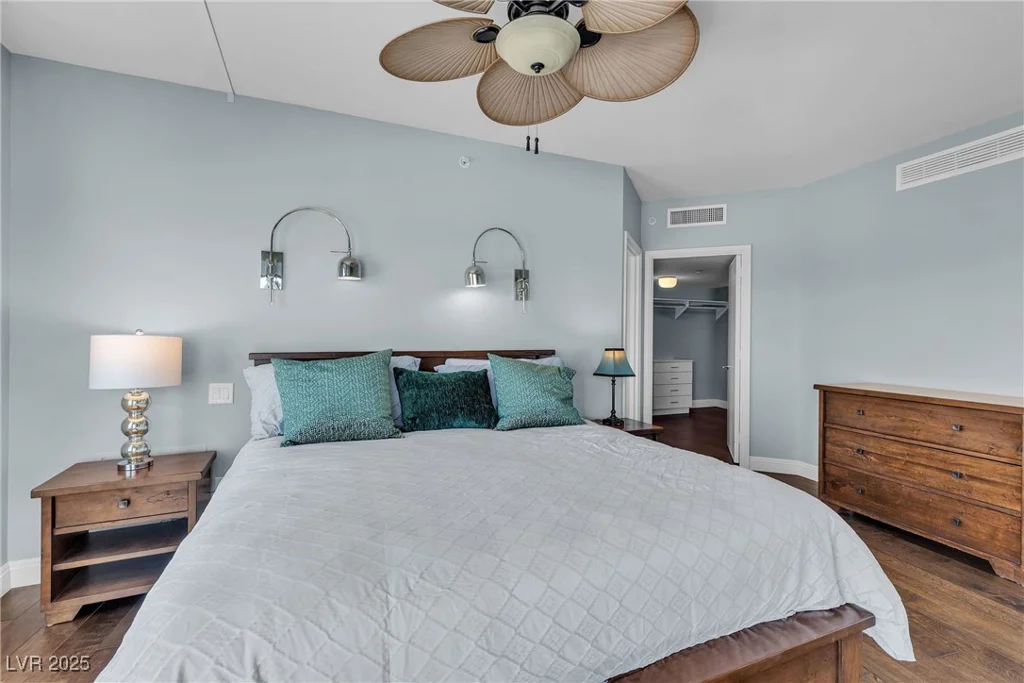 322 Karen, Las Vegas, NV 89109