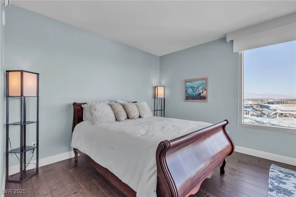322 Karen, Las Vegas, NV 89109