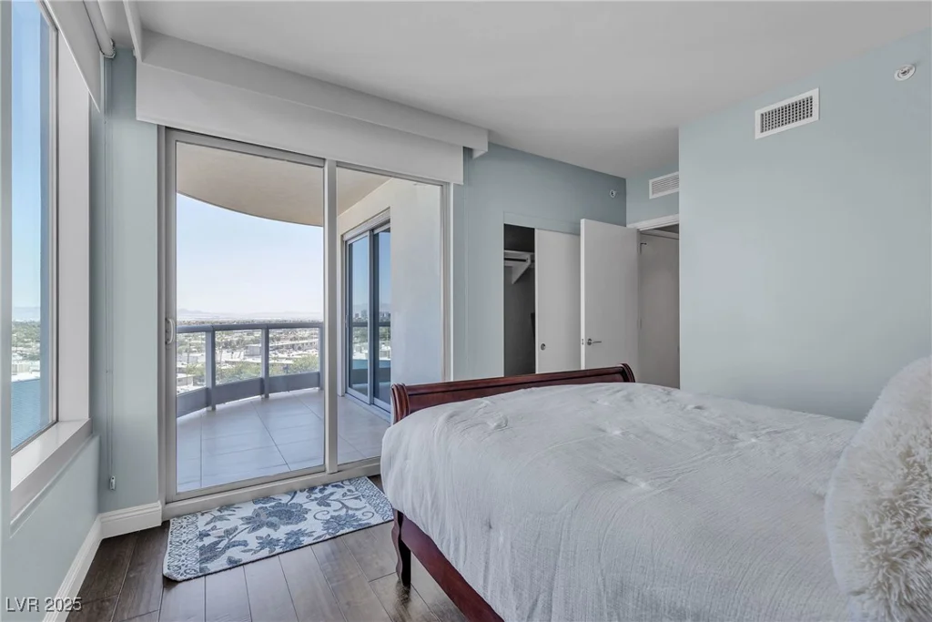 322 Karen, Las Vegas, NV 89109