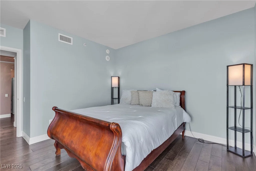 322 Karen, Las Vegas, NV 89109