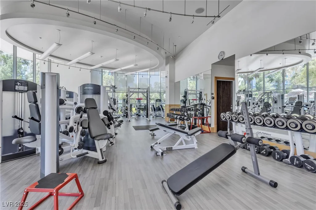 322 Karen, Las Vegas, NV 89109