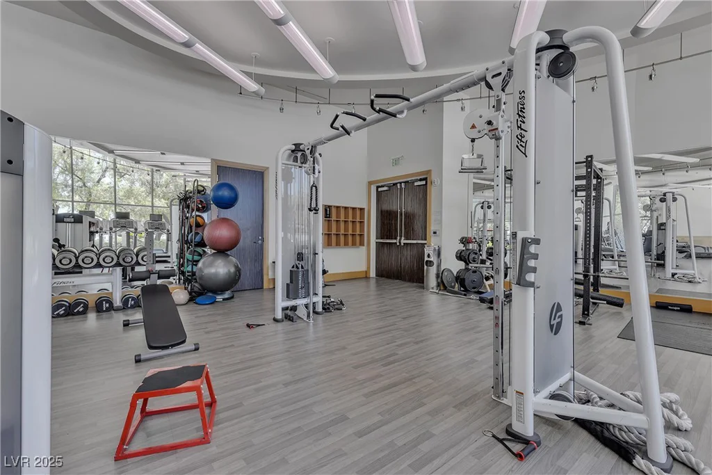 322 Karen, Las Vegas, NV 89109