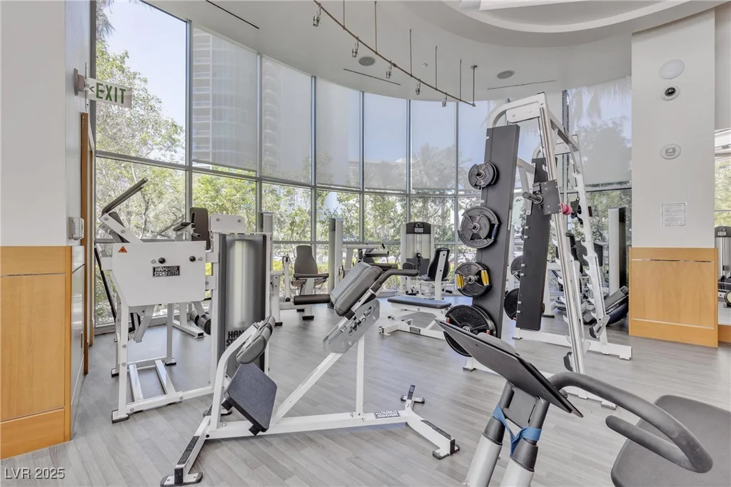 322 Karen, Las Vegas, NV 89109