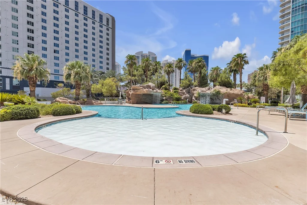 322 Karen, Las Vegas, NV 89109