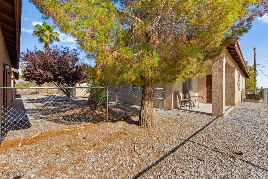 1921 Grandlodge, Pahrump, NV 89048