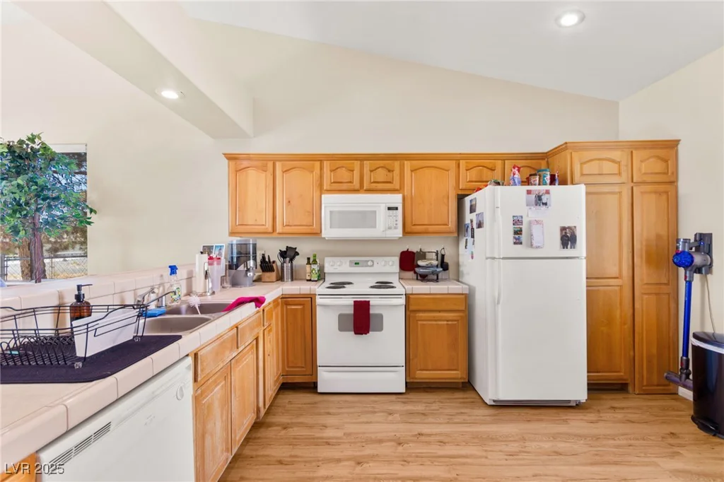 1921 Grandlodge, Pahrump, NV 89048