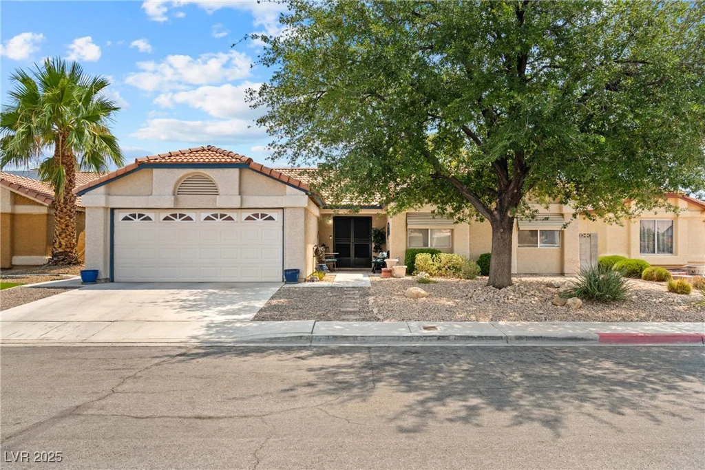 6629 Coastal Breeze, Las Vegas, NV 89108