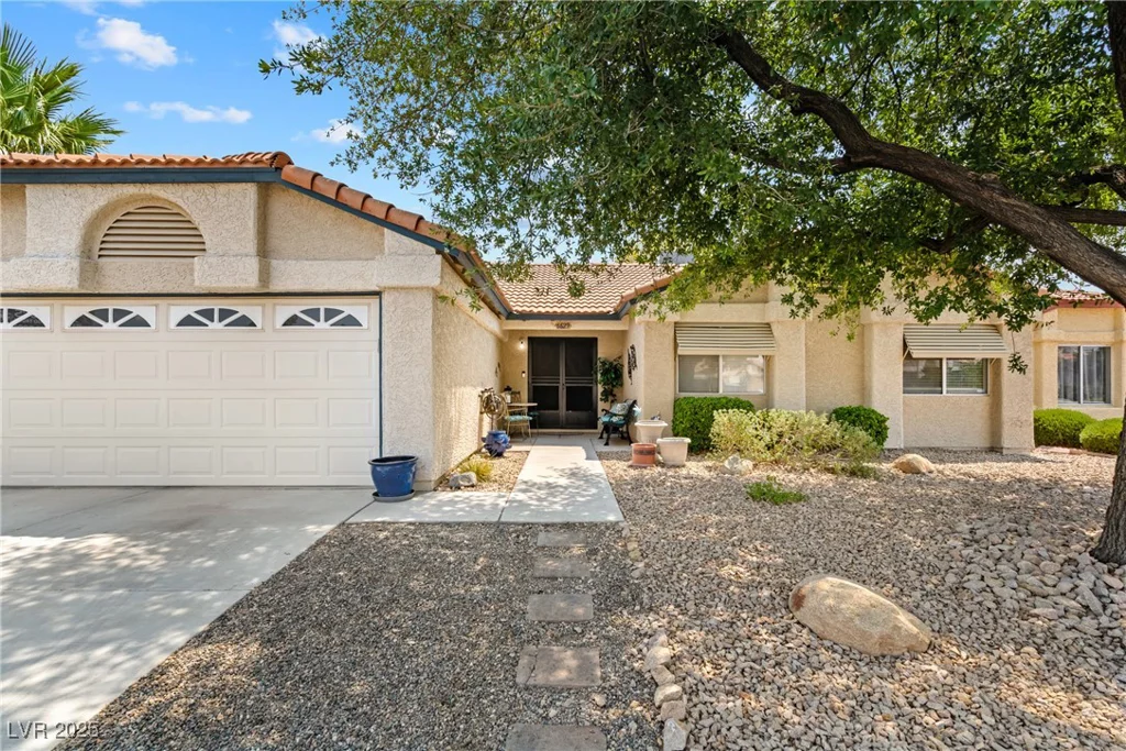 6629 Coastal Breeze, Las Vegas, NV 89108