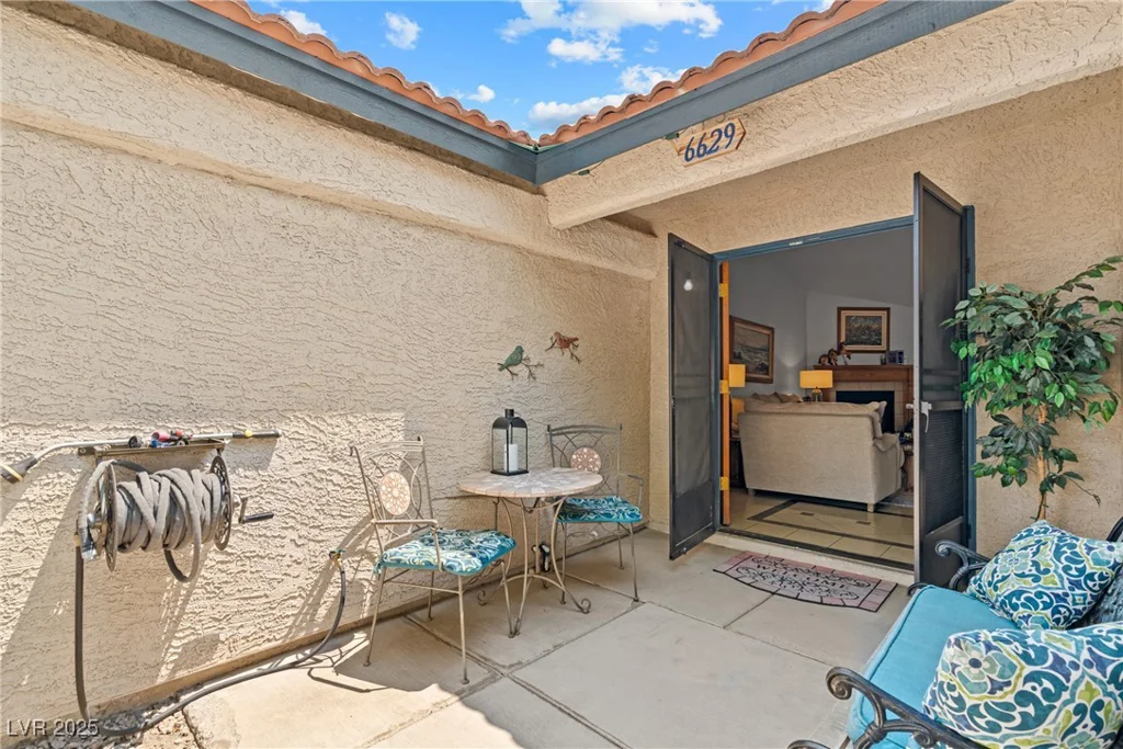 6629 Coastal Breeze, Las Vegas, NV 89108