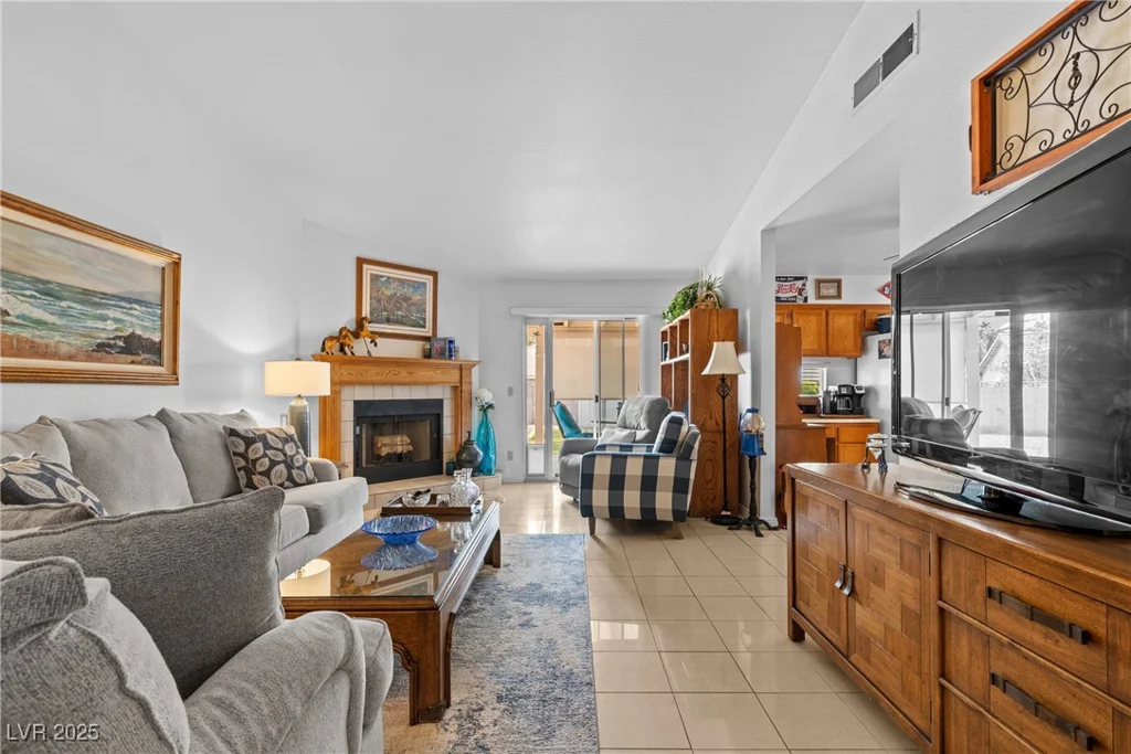 6629 Coastal Breeze, Las Vegas, NV 89108