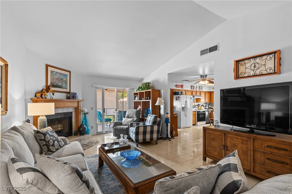 6629 Coastal Breeze, Las Vegas, NV 89108