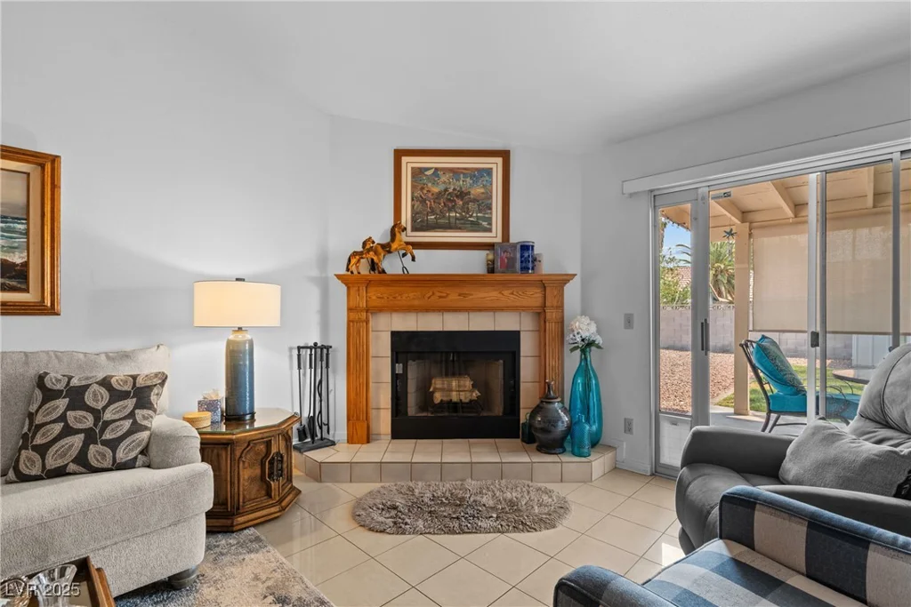 6629 Coastal Breeze, Las Vegas, NV 89108