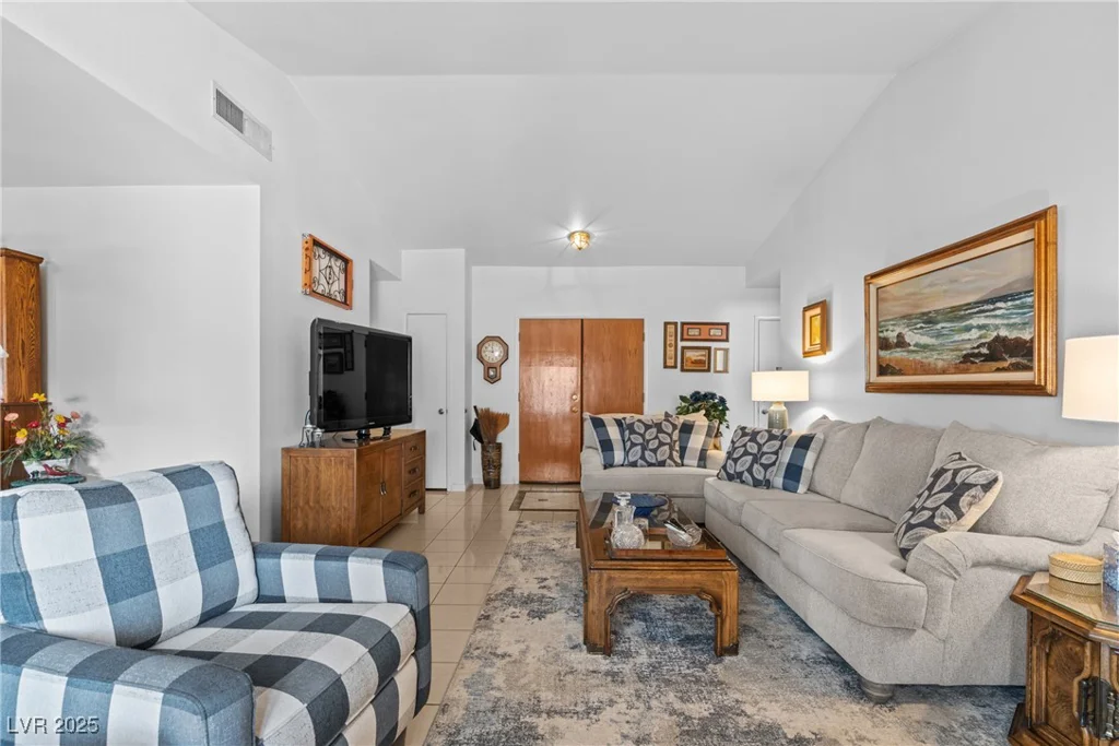 6629 Coastal Breeze, Las Vegas, NV 89108