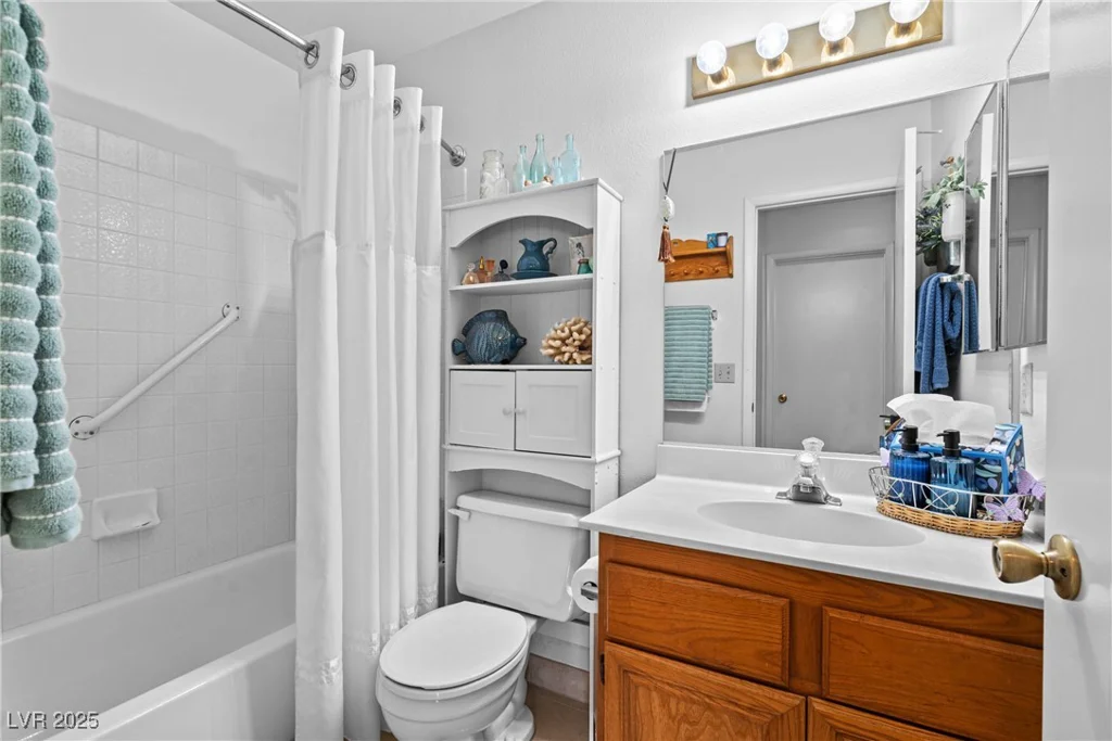 6629 Coastal Breeze, Las Vegas, NV 89108