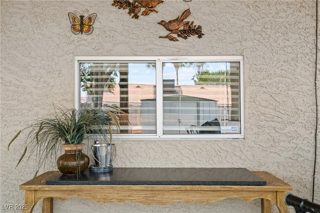 6629 Coastal Breeze, Las Vegas, NV 89108