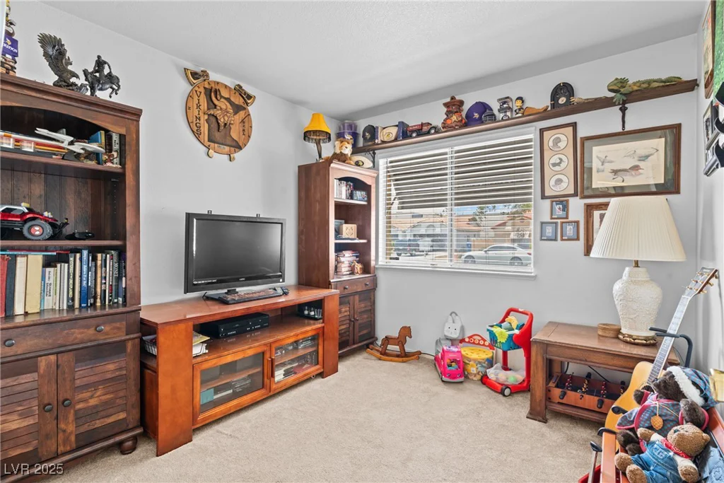 6629 Coastal Breeze, Las Vegas, NV 89108