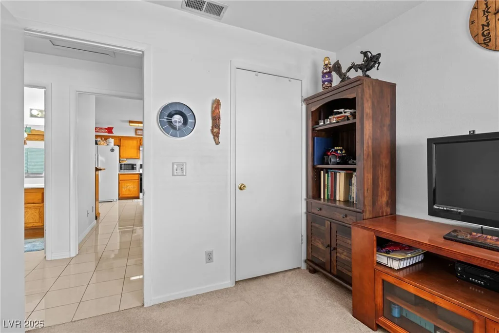 6629 Coastal Breeze, Las Vegas, NV 89108