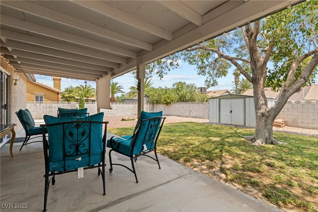 6629 Coastal Breeze, Las Vegas, NV 89108