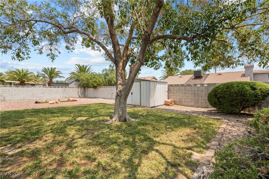 6629 Coastal Breeze, Las Vegas, NV 89108