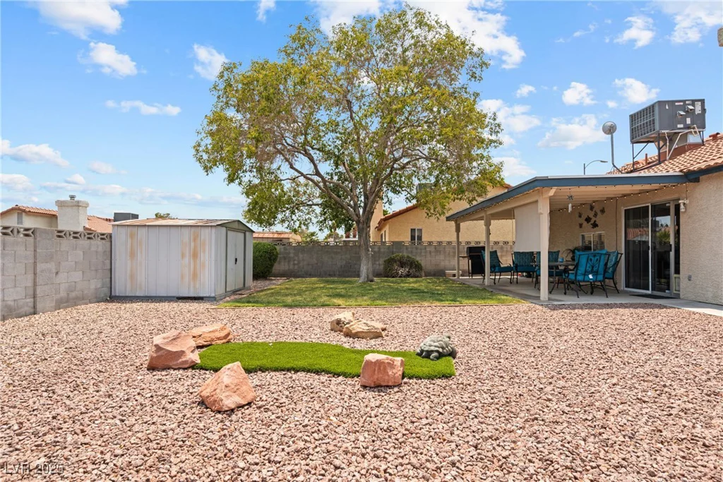6629 Coastal Breeze, Las Vegas, NV 89108