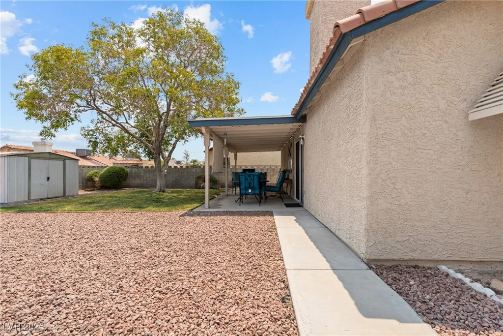 6629 Coastal Breeze, Las Vegas, NV 89108