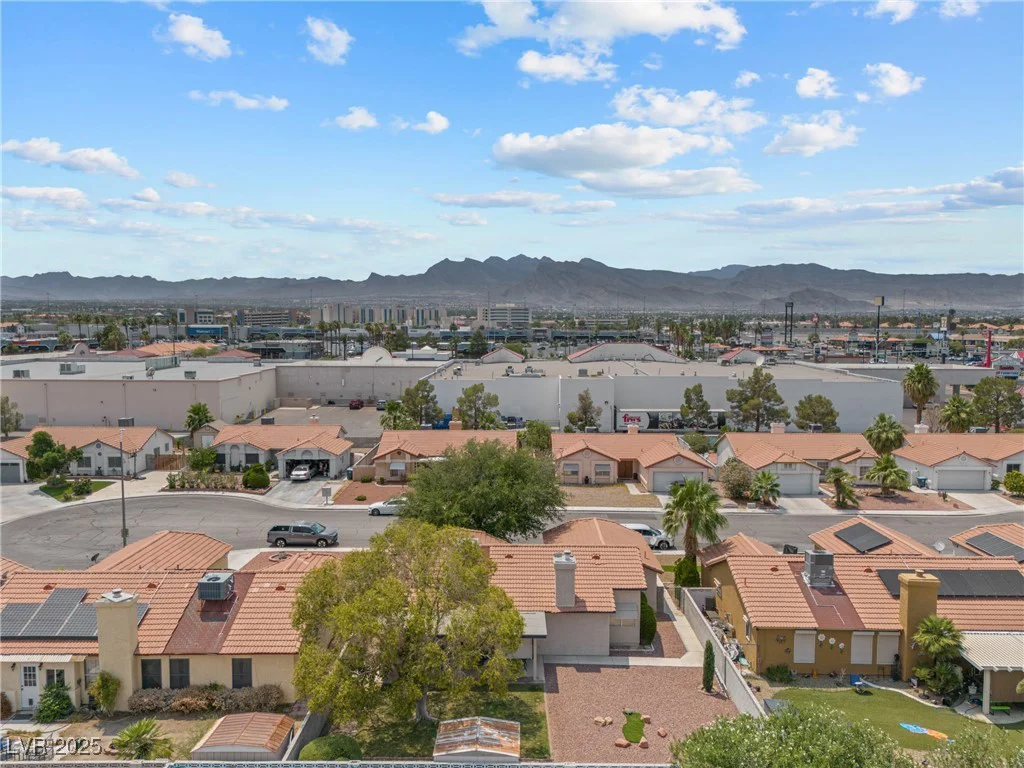 6629 Coastal Breeze, Las Vegas, NV 89108