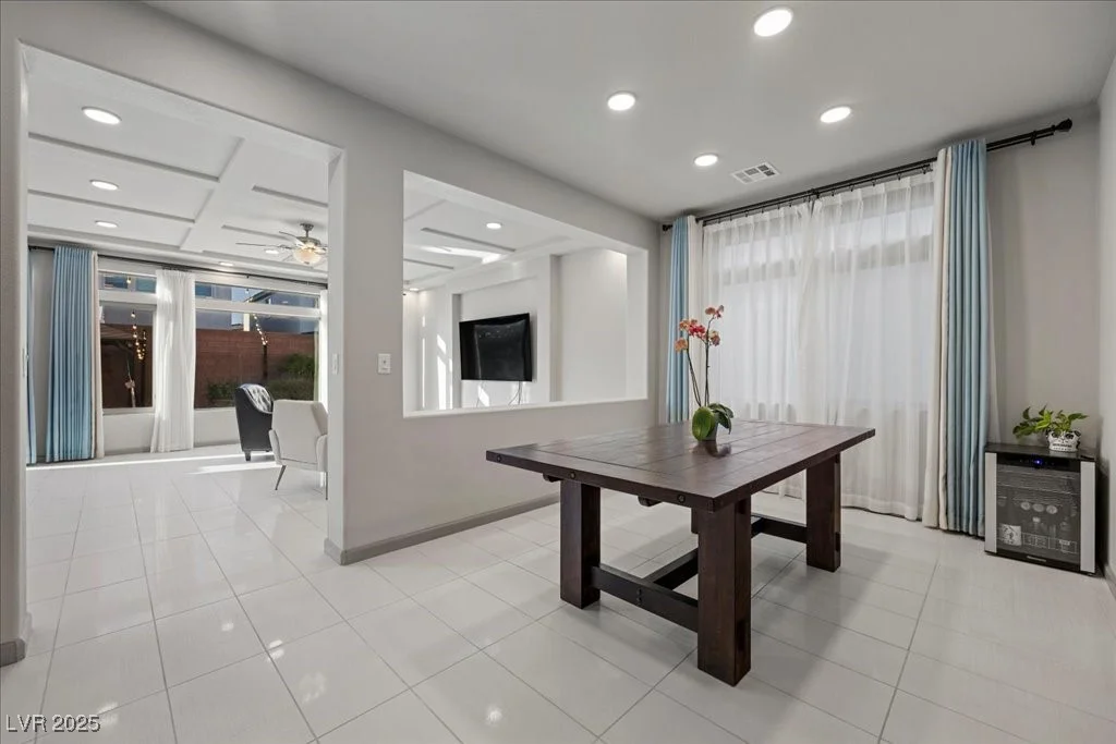6618 Tangled Vines, Las Vegas, NV 89139
